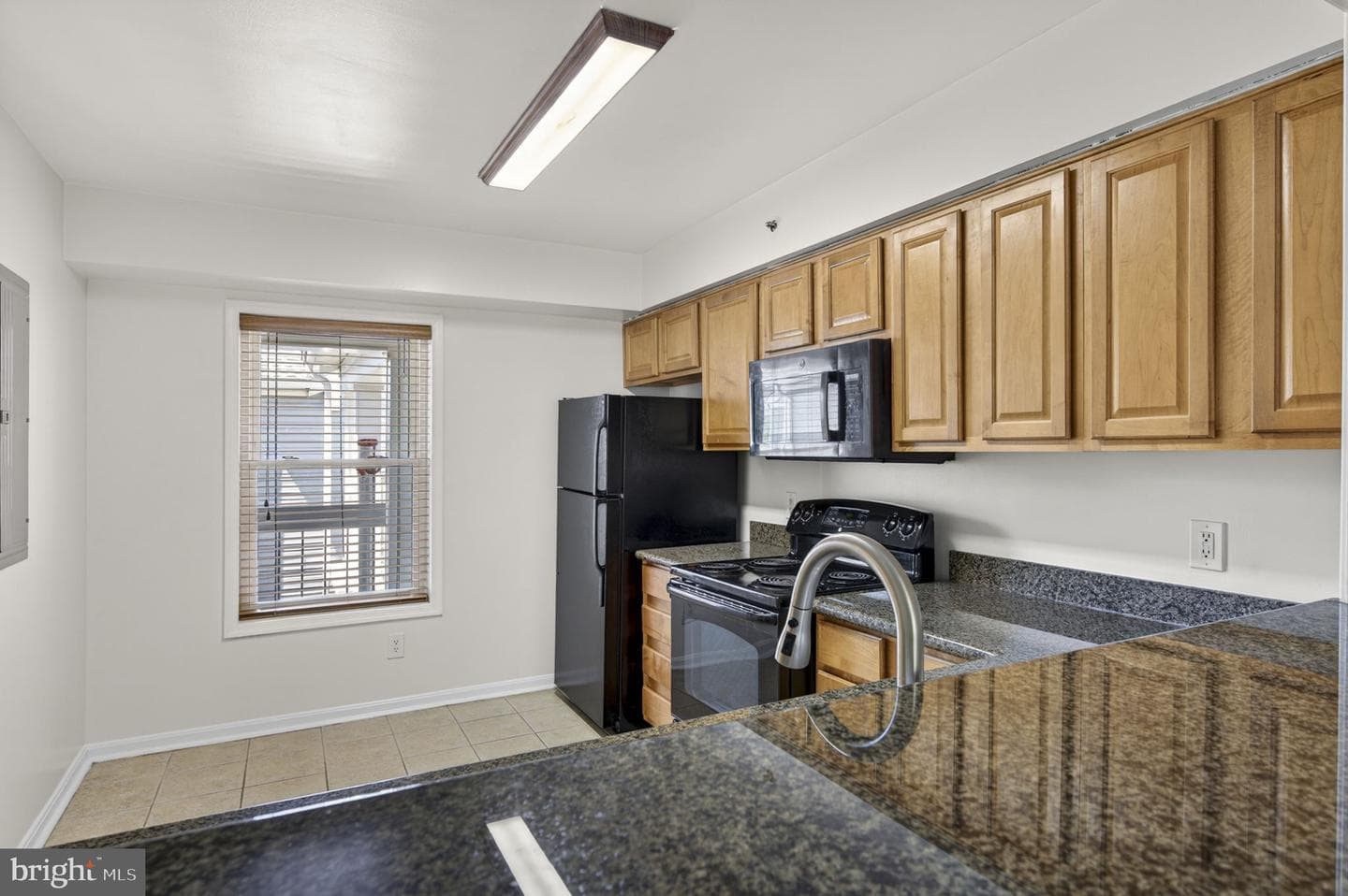3179 Summit Square Drive #2-E1 photo 17