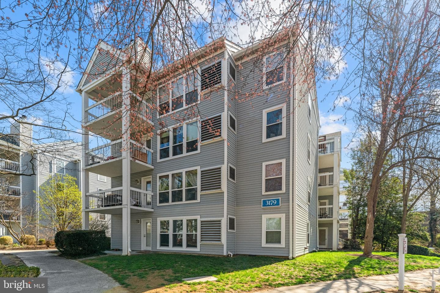 3179 Summit Square Drive #2-E1 photo 37