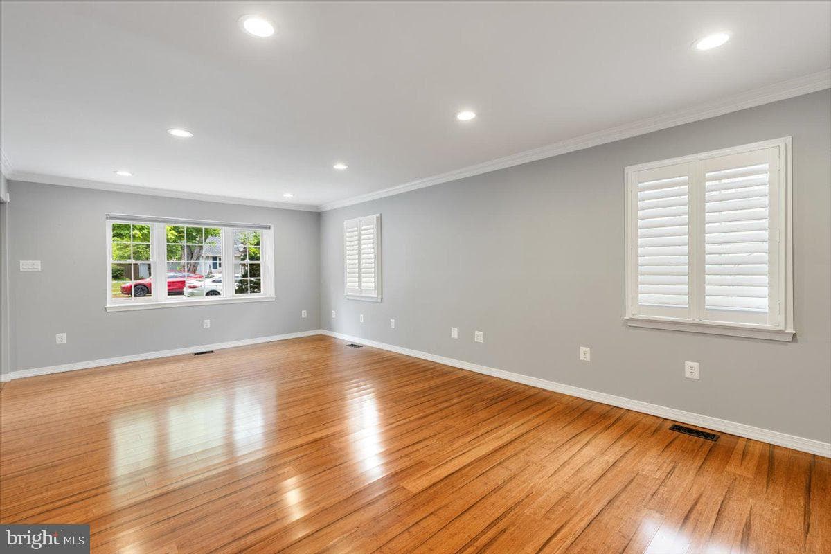 13107 Parson Lane photo 7