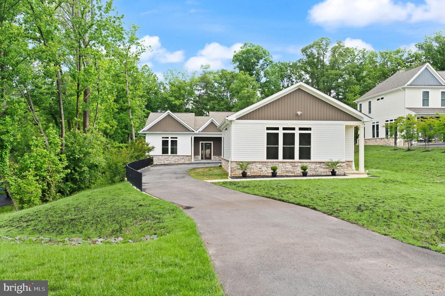 6468 Windham Avenue, Alexandria