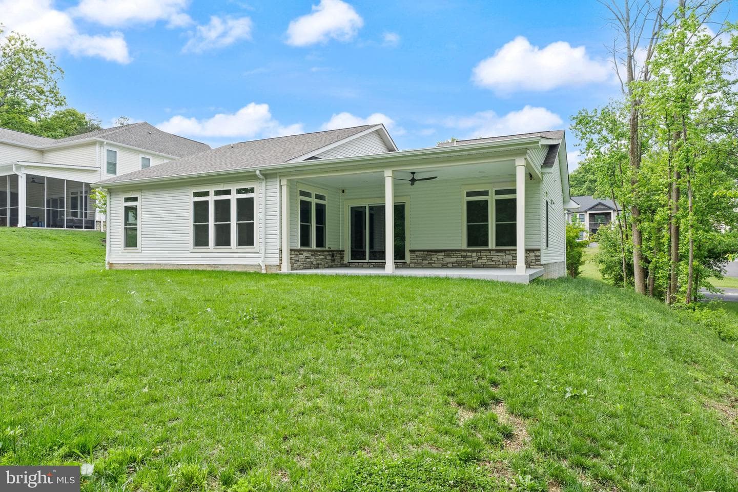 6468 Windham Avenue photo 100
