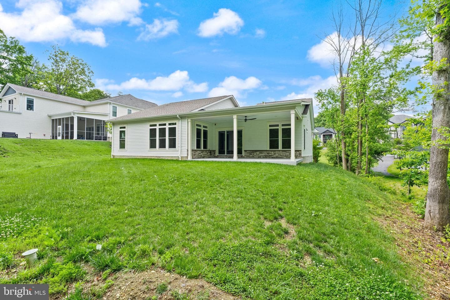 6468 Windham Avenue photo 102