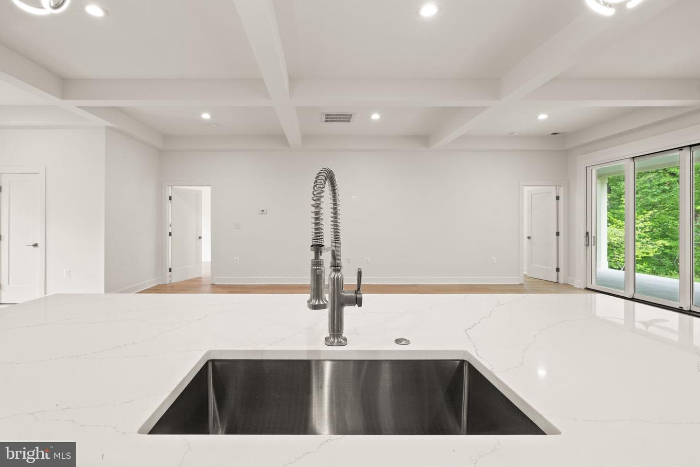 6468 Windham Avenue photo 25
