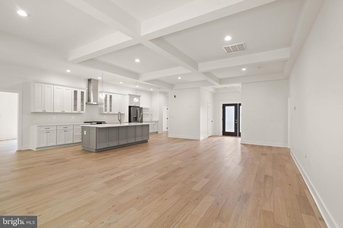 6468 Windham Avenue photo 31