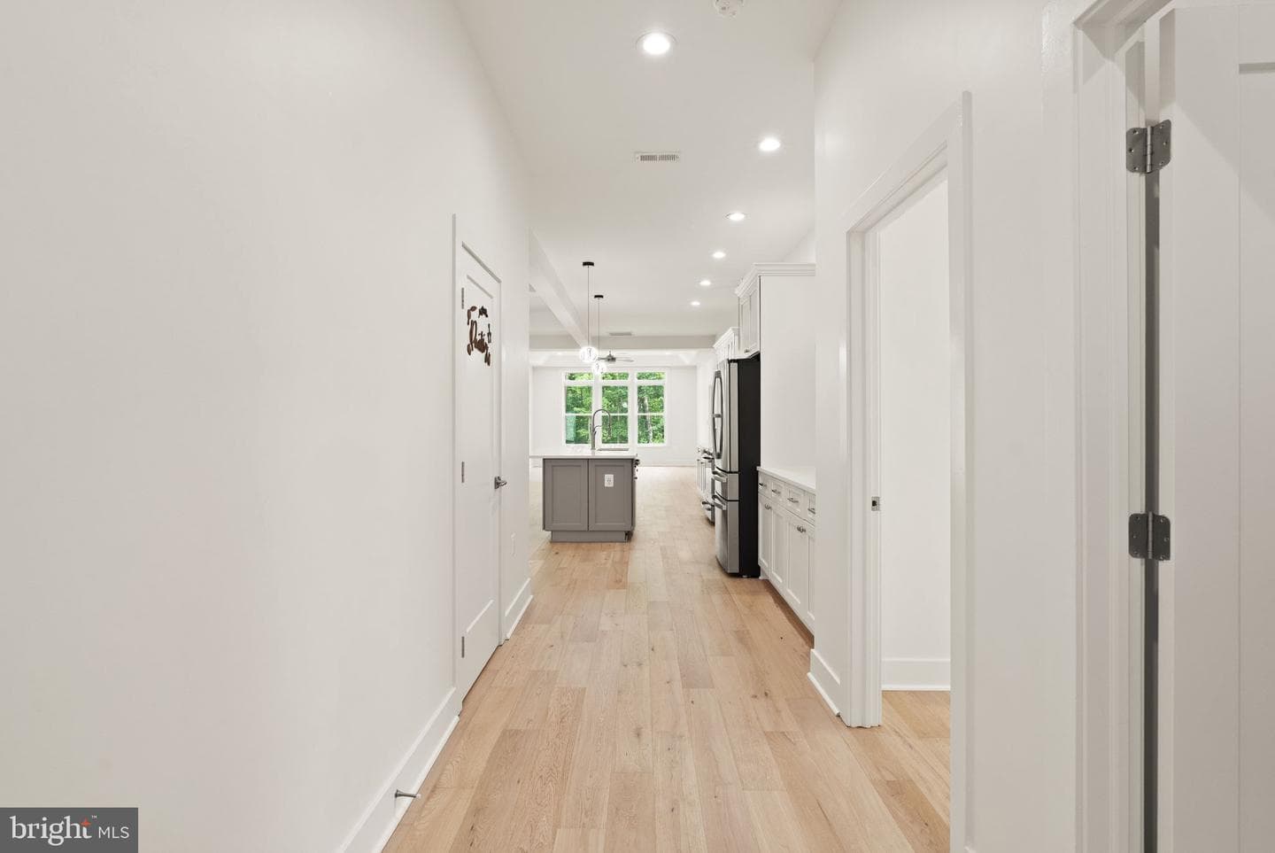 6468 Windham Avenue photo 37
