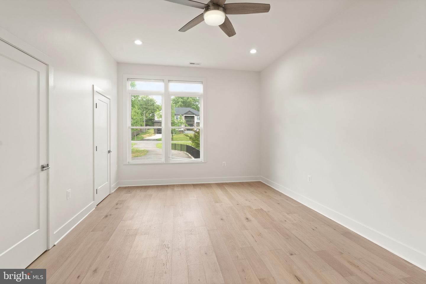 6468 Windham Avenue photo 40