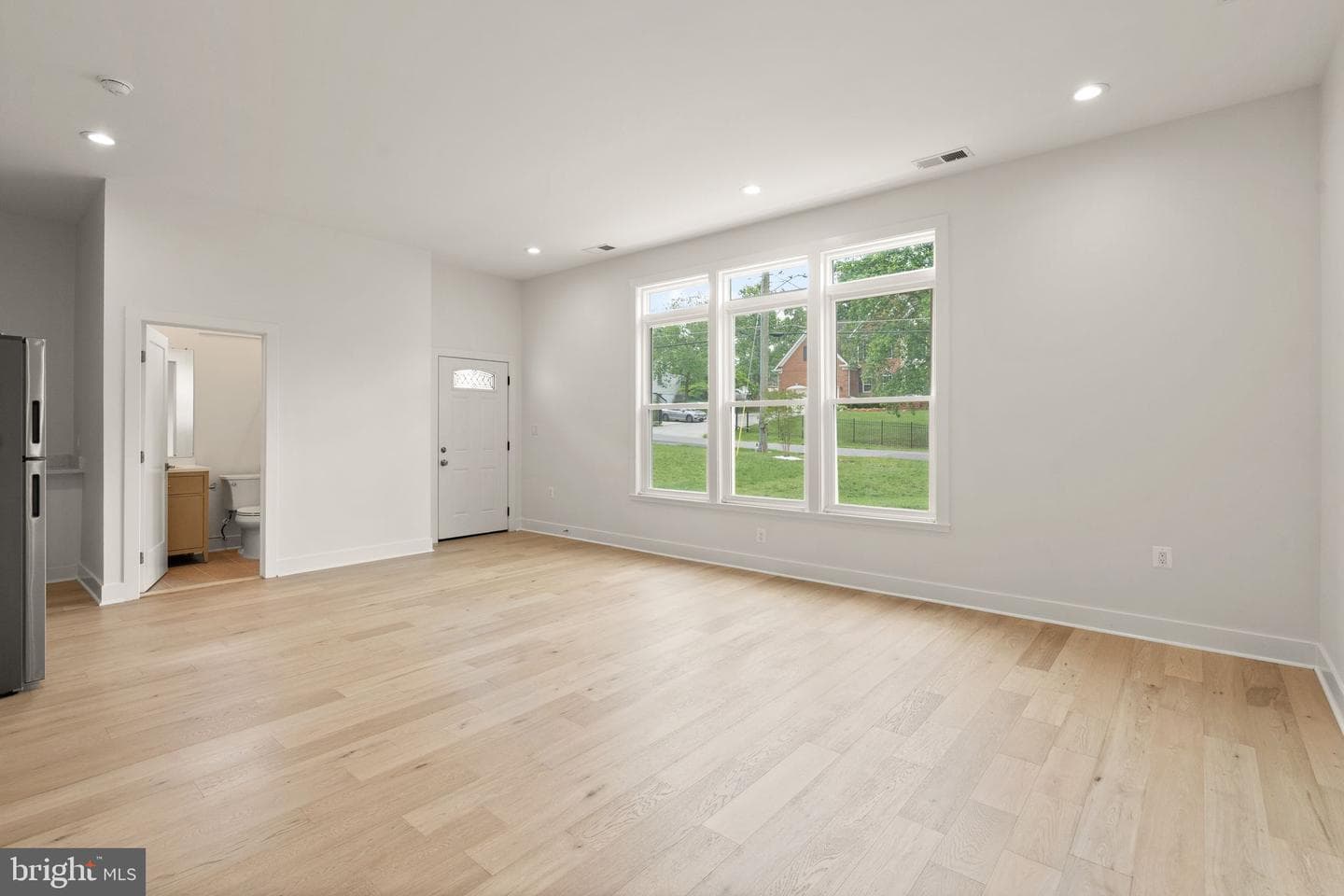 6468 Windham Avenue photo 88