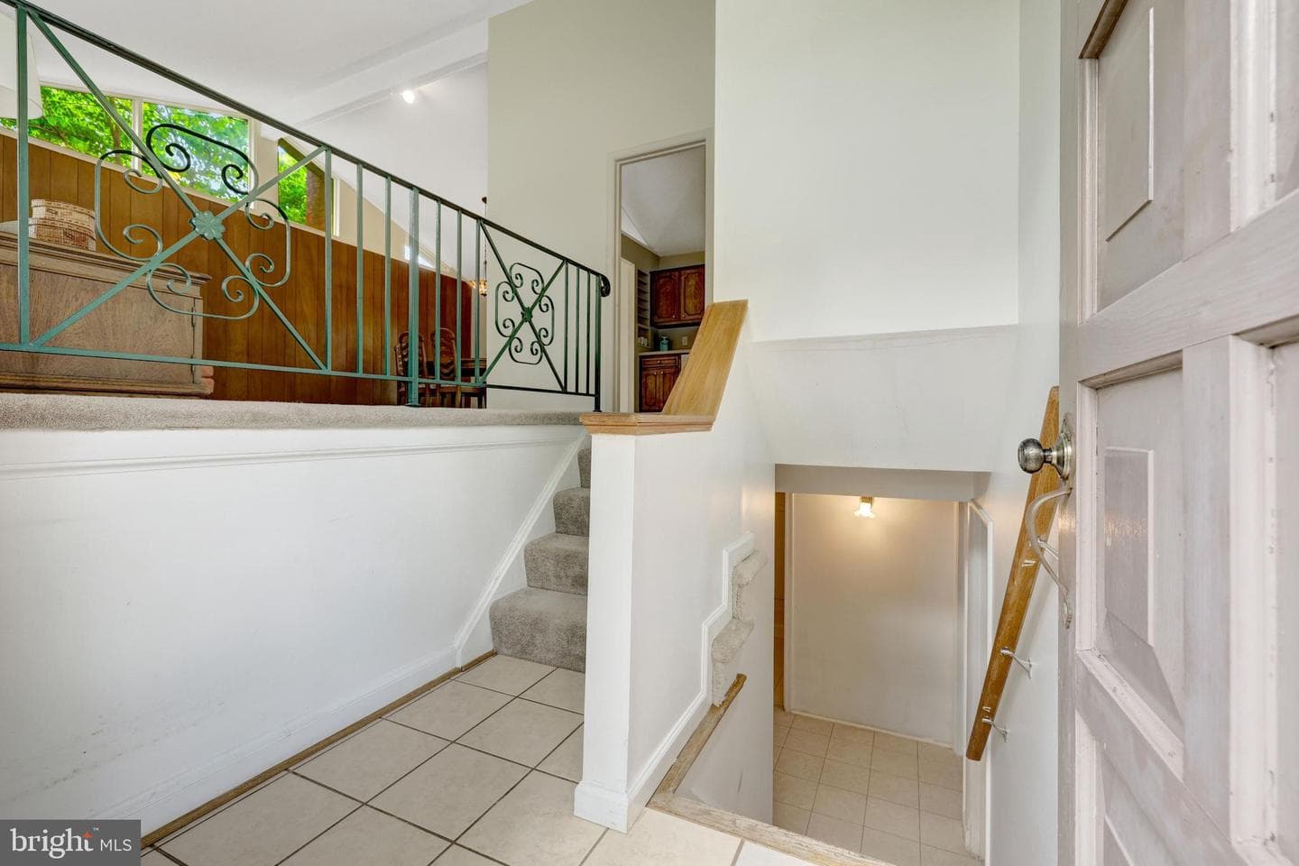 8803 Kenilworth Drive photo 3