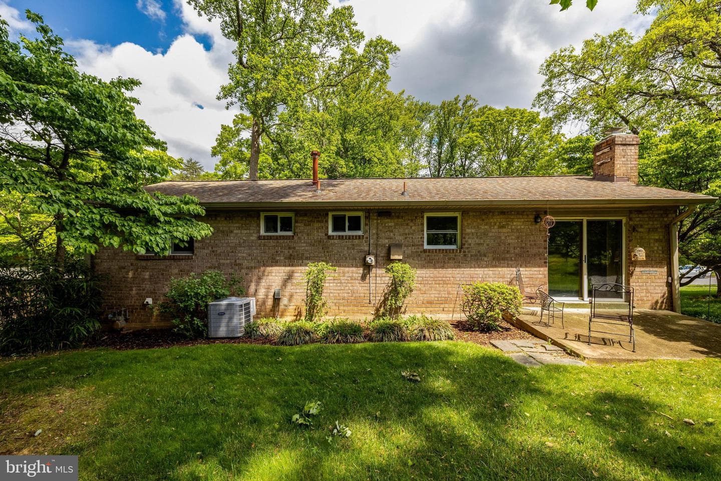 8803 Kenilworth Drive photo 37
