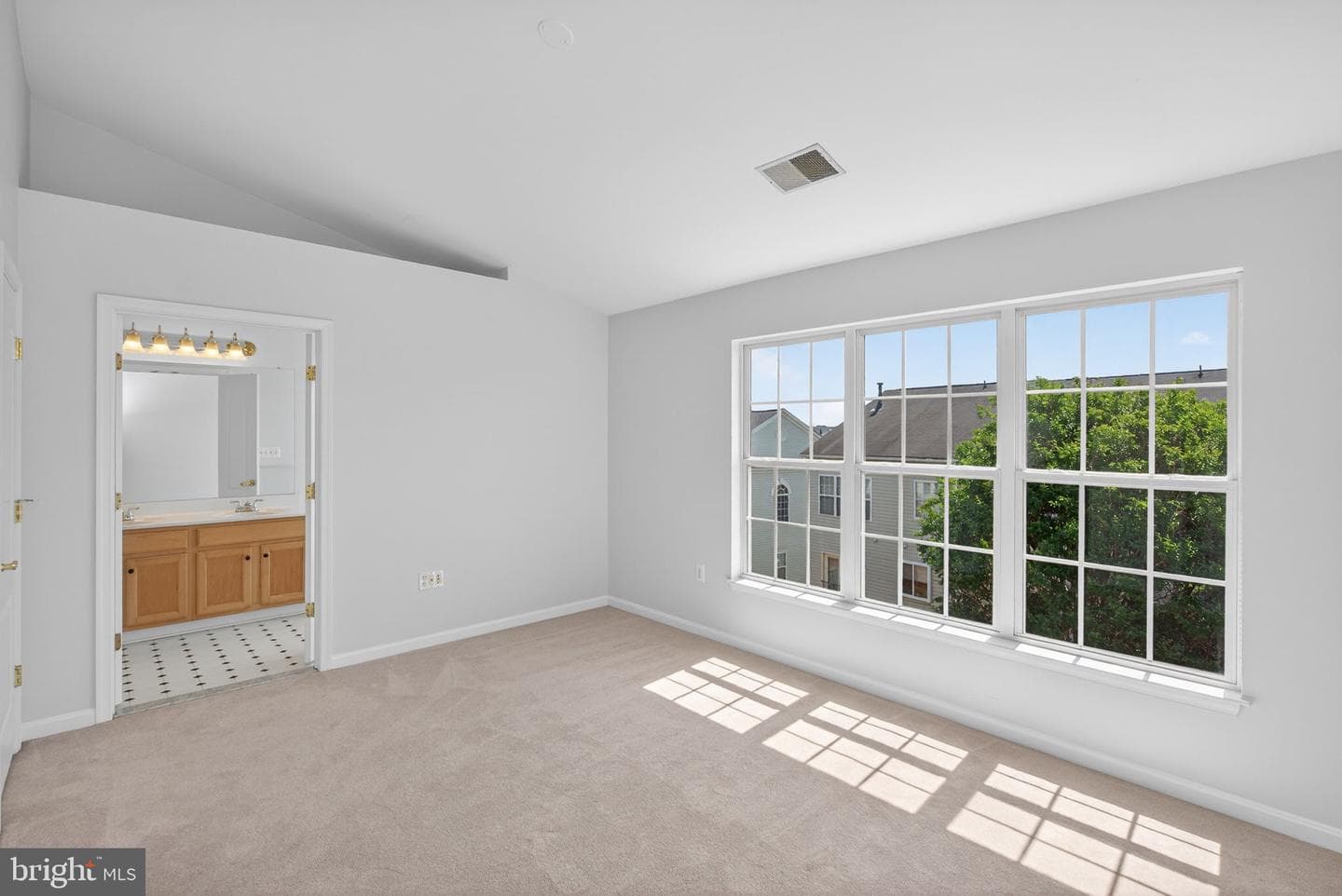 13597 Big Boulder Road photo 19