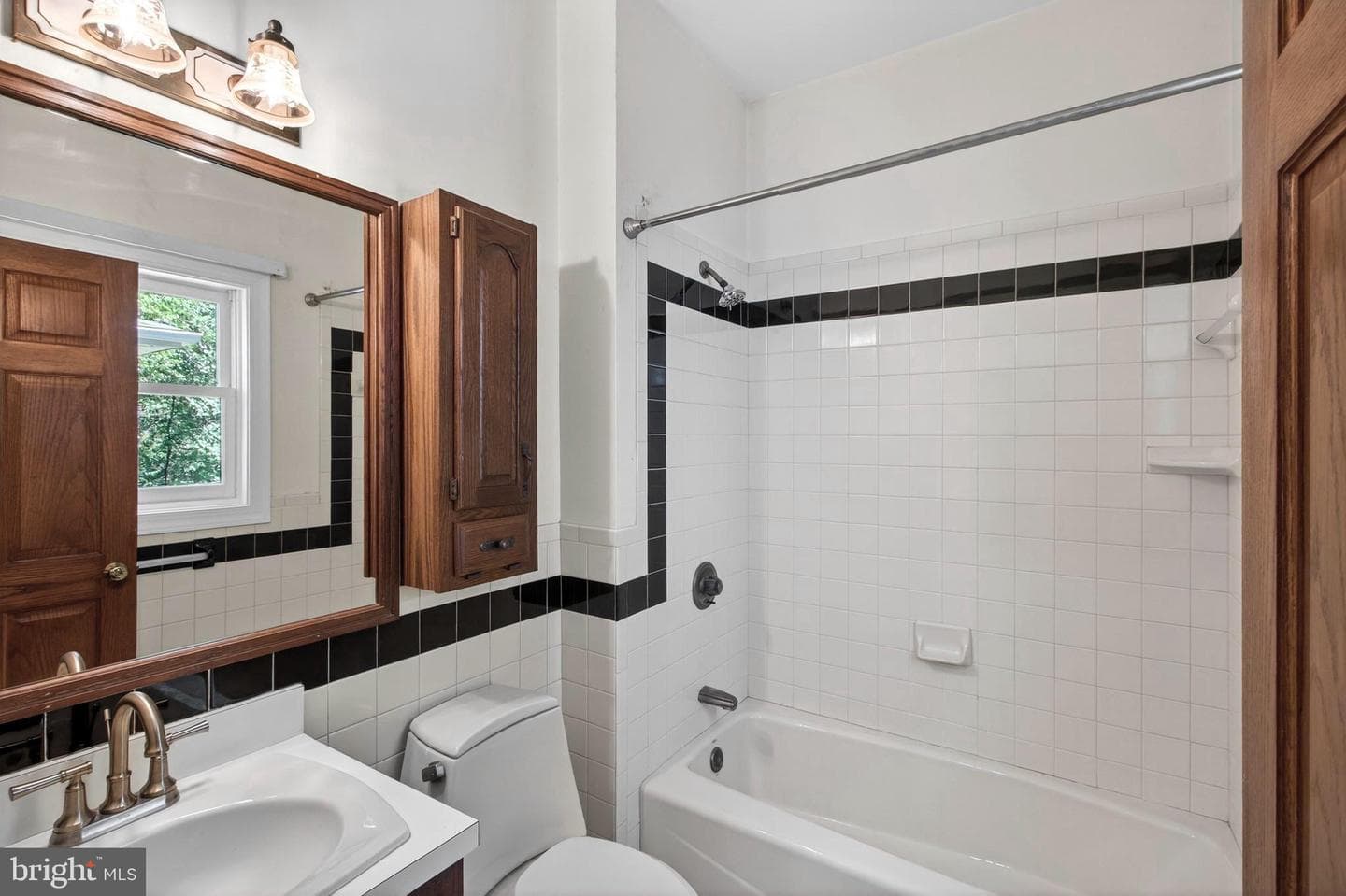 8130 Viola Street photo 27