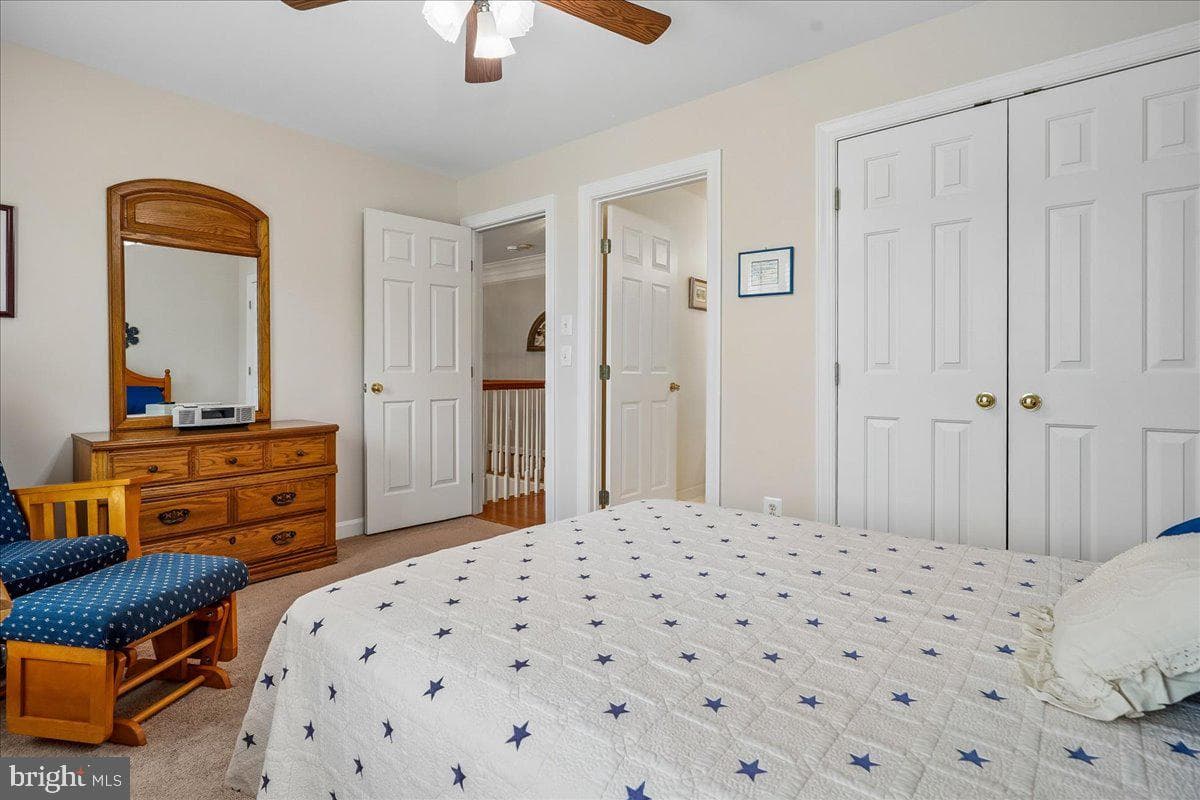 7826 Preakness Lane photo 44