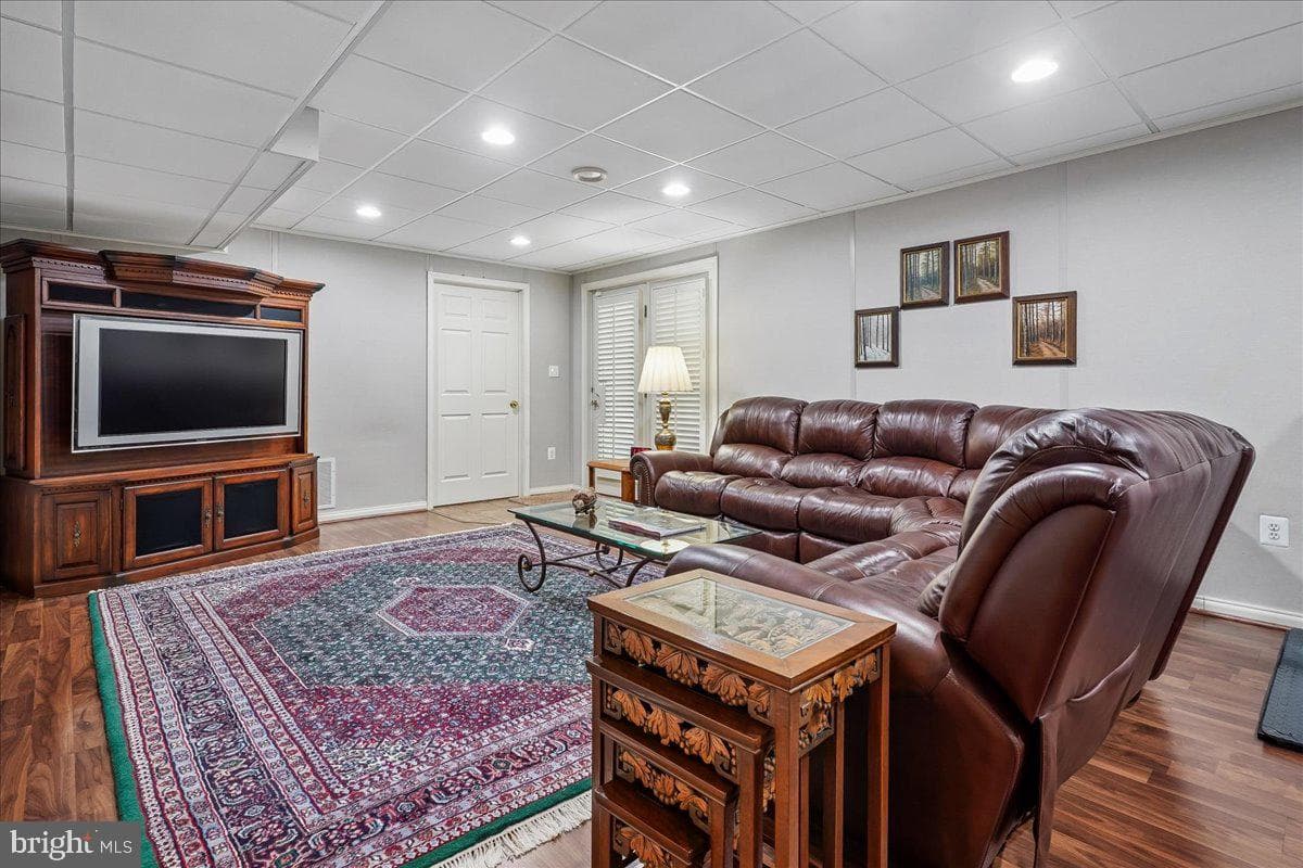 7826 Preakness Lane photo 48