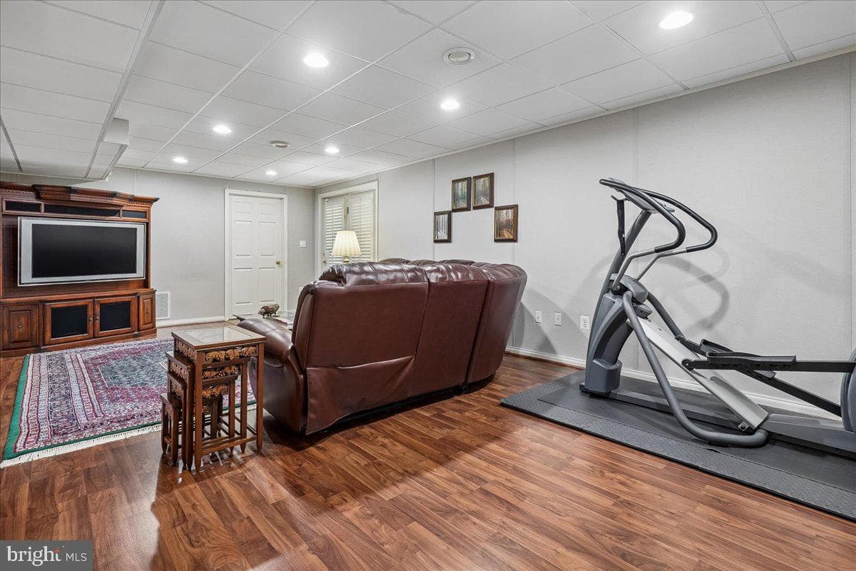 7826 Preakness Lane photo 49