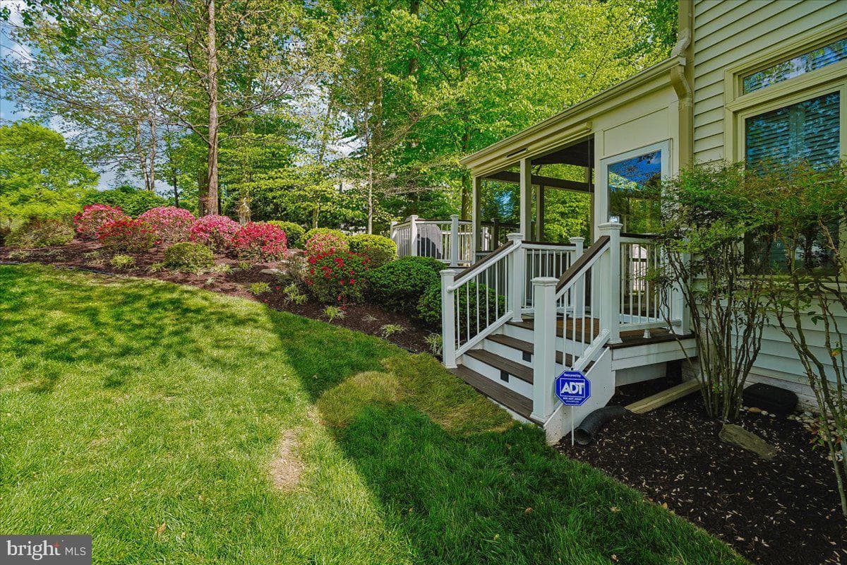 7826 Preakness Lane photo 59
