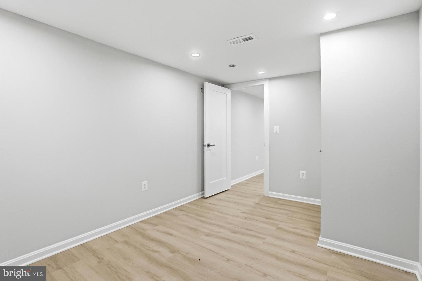 6420 Spring Terrace photo 46