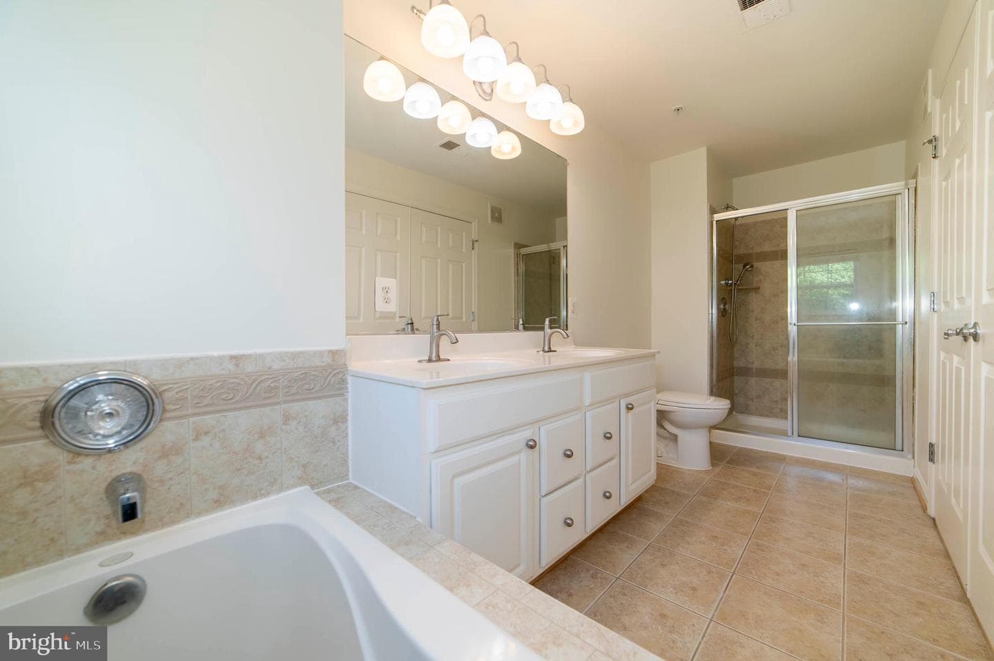 4191 Lochleven Trail #405 photo 19