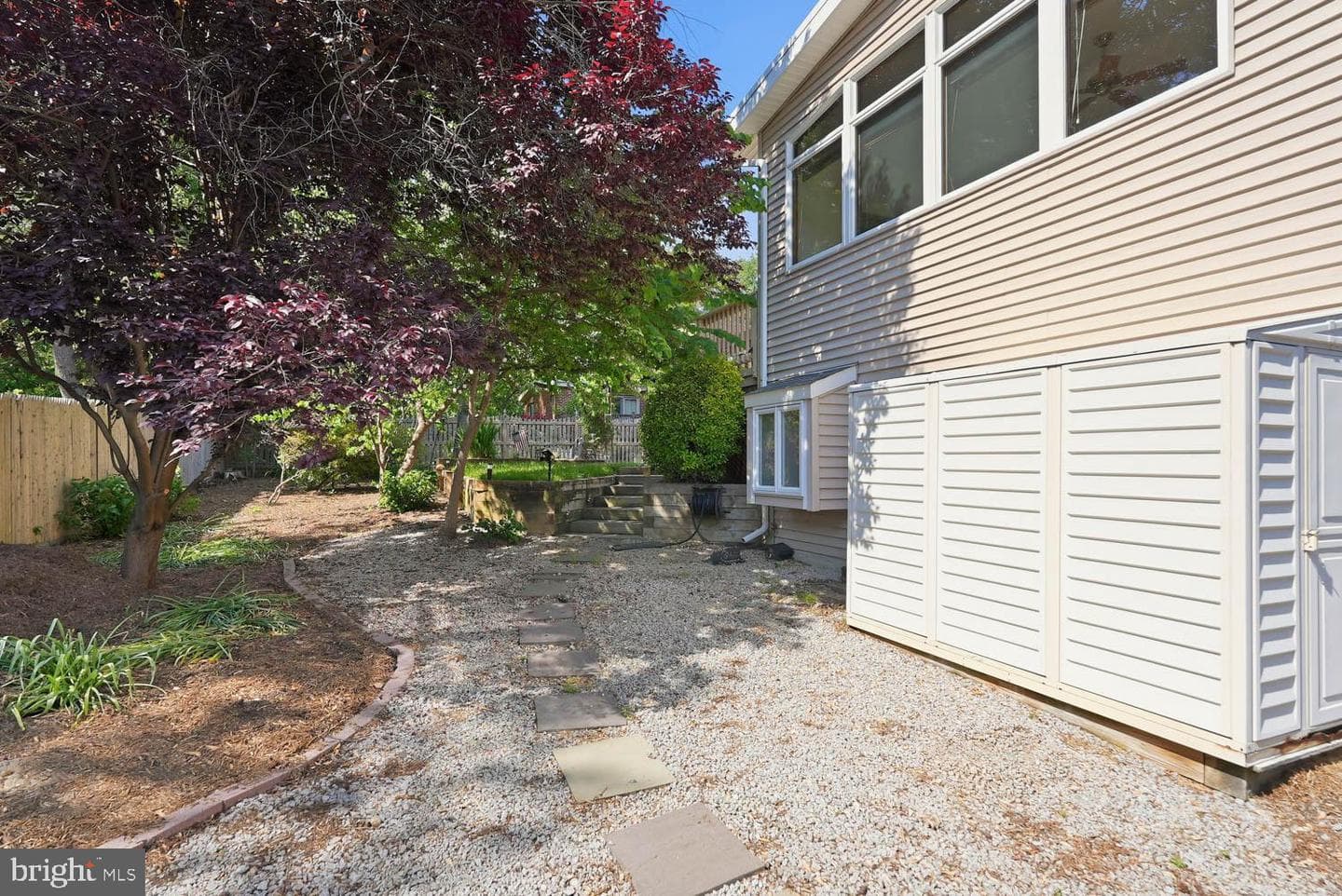 8900 Camfield Dr photo 60