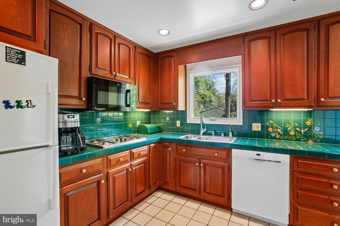 3513 Beverly Drive photo 10