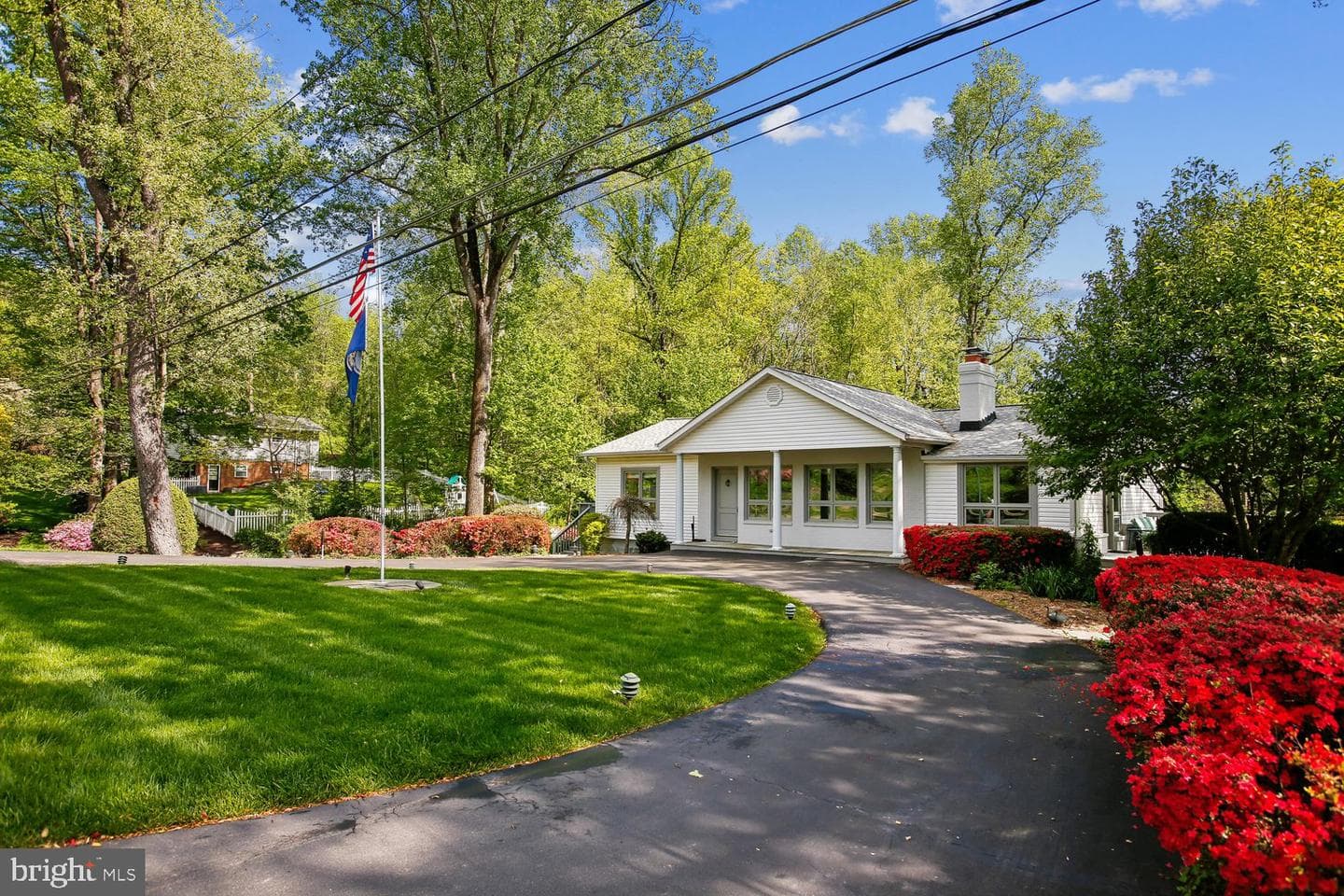 3513 Beverly Drive photo 4