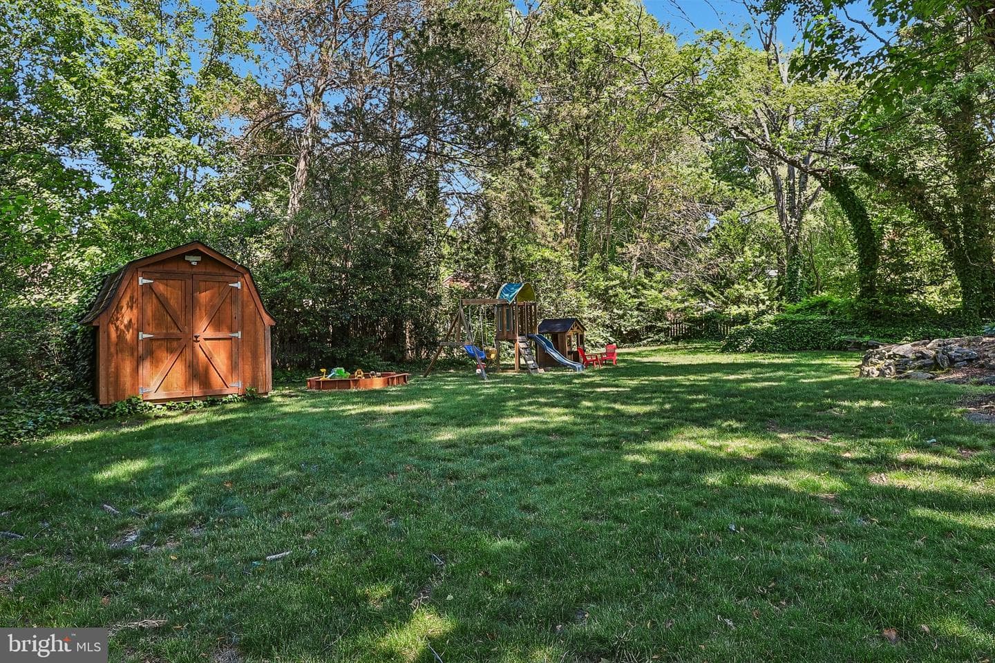 7813 Yorktown Drive photo 32