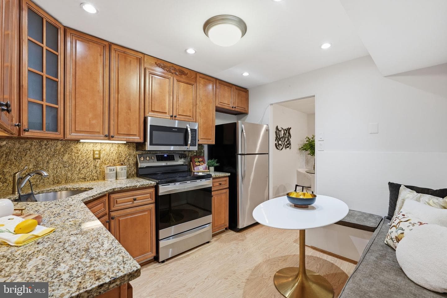 11721 Karbon Hill Court #201 photo 4