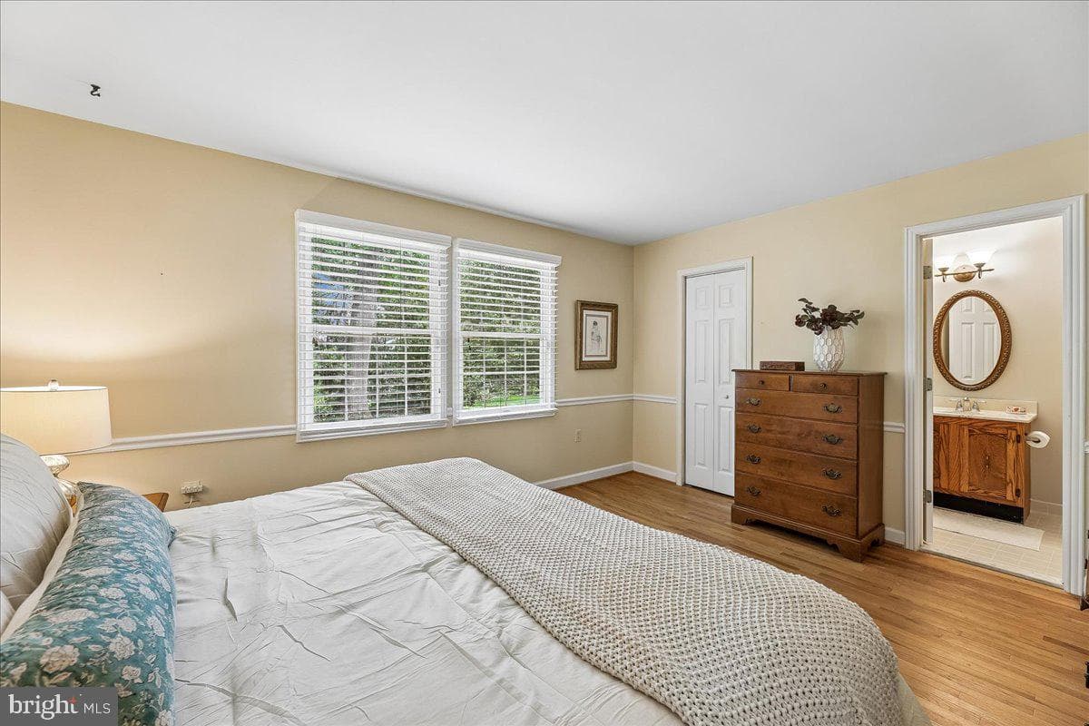 2520 Penny Royal Lane photo 18