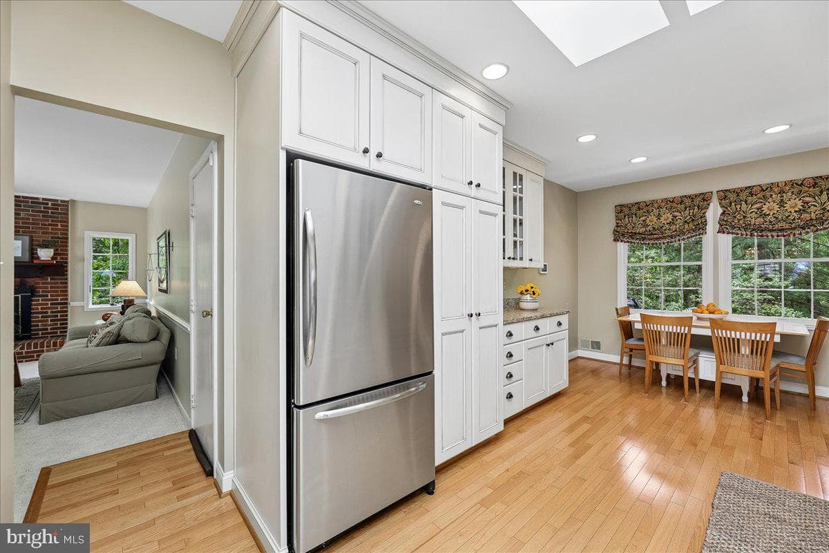 2520 Penny Royal Lane photo 5