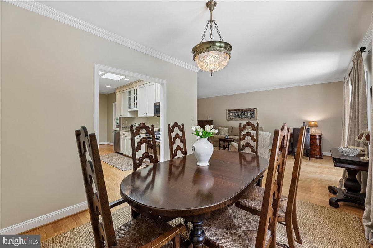2520 Penny Royal Lane photo 9