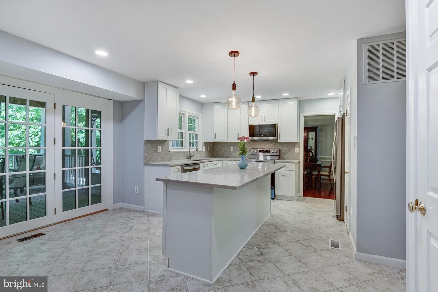 10999 Highridge Street photo 13