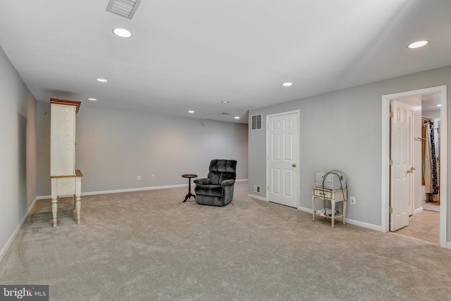 10999 Highridge Street photo 38
