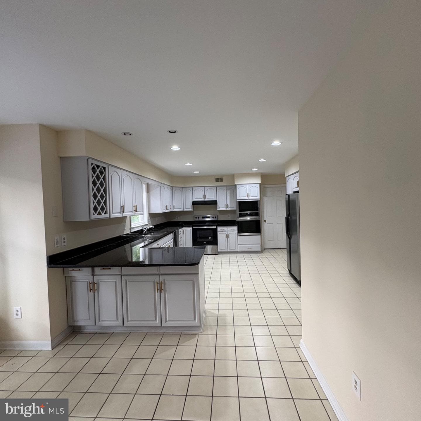 3502 Holly Road, Annandale