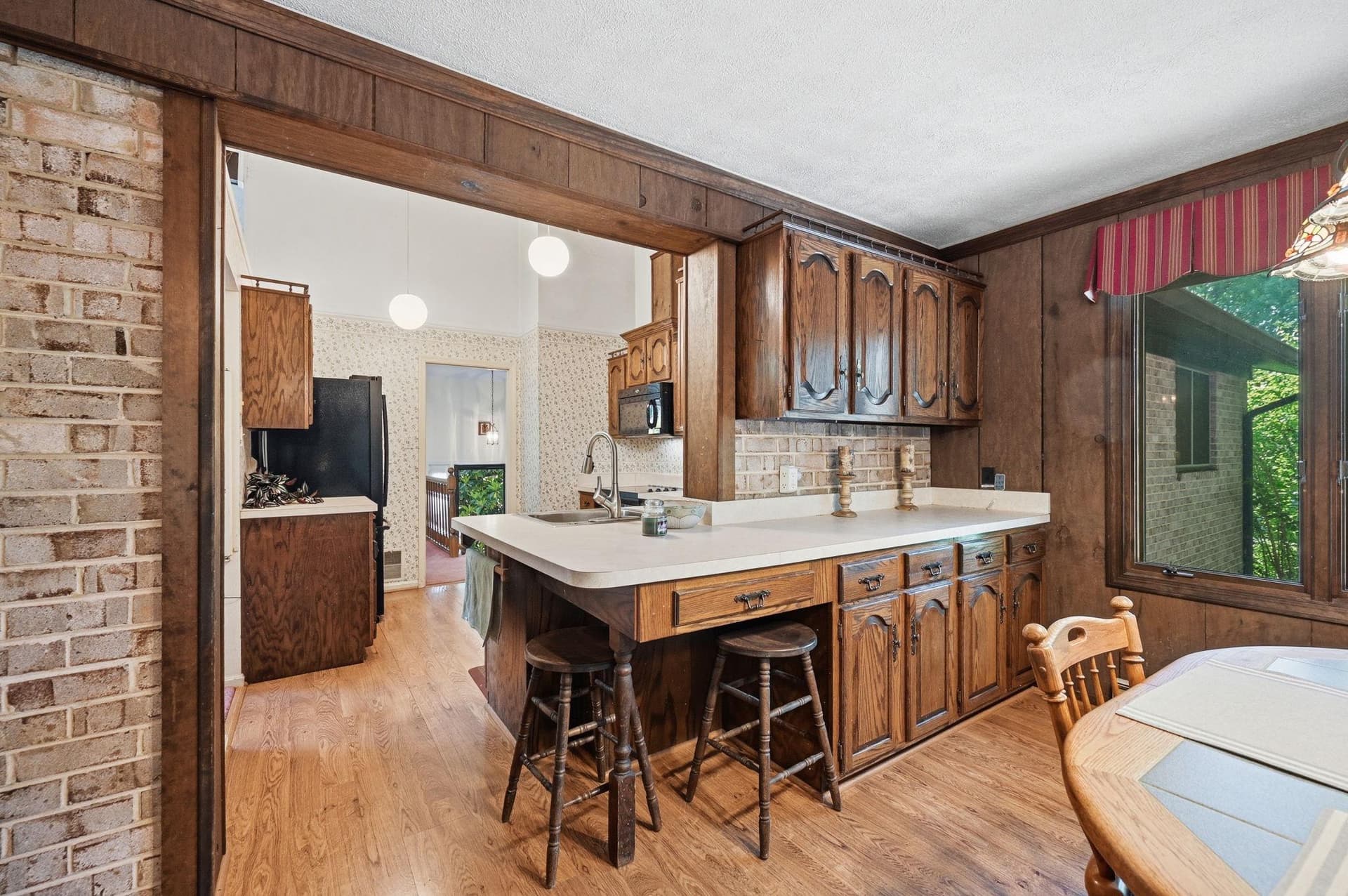 10027 W Constable Court photo 13