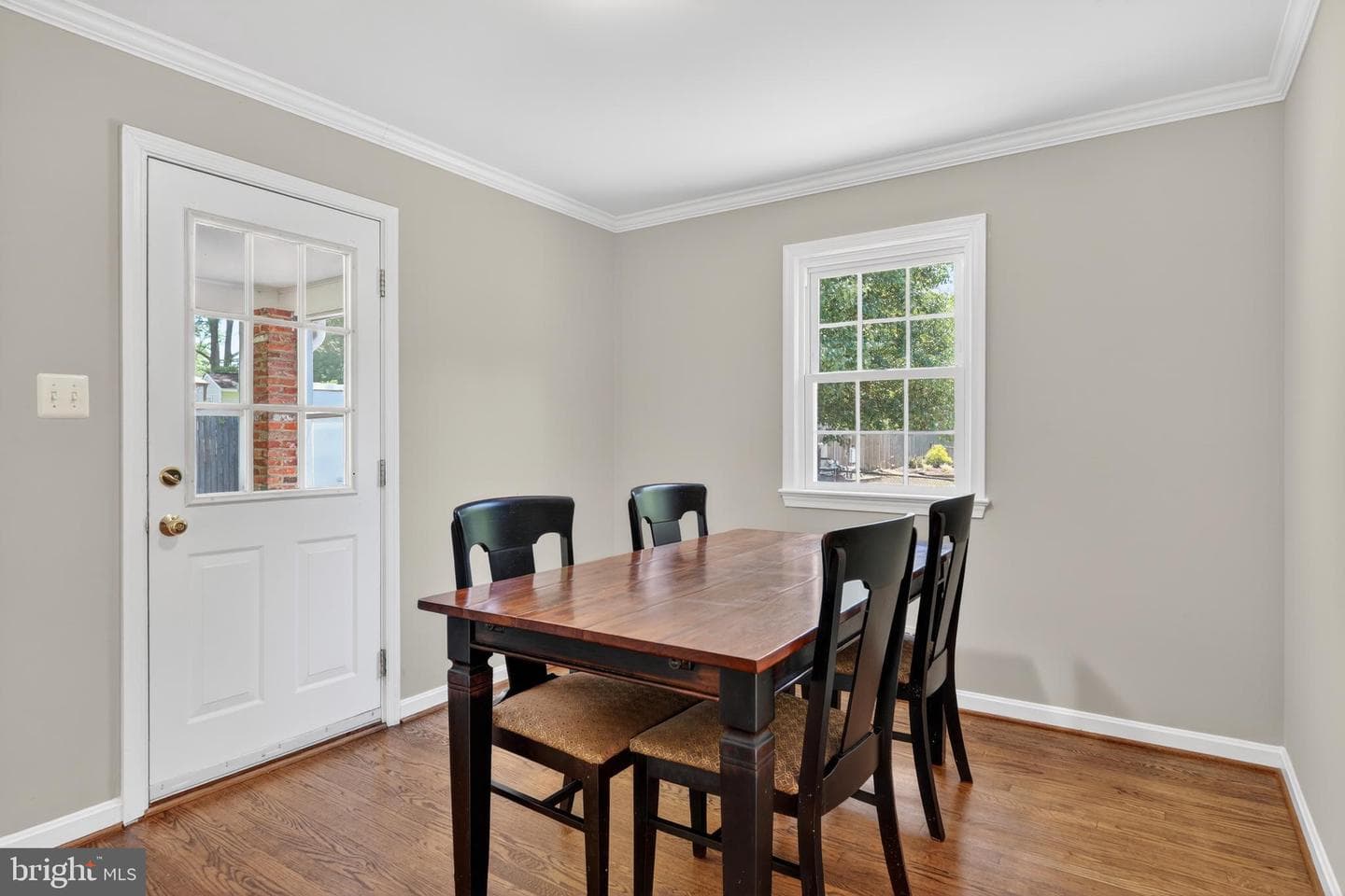 6727 Newington Road photo 13
