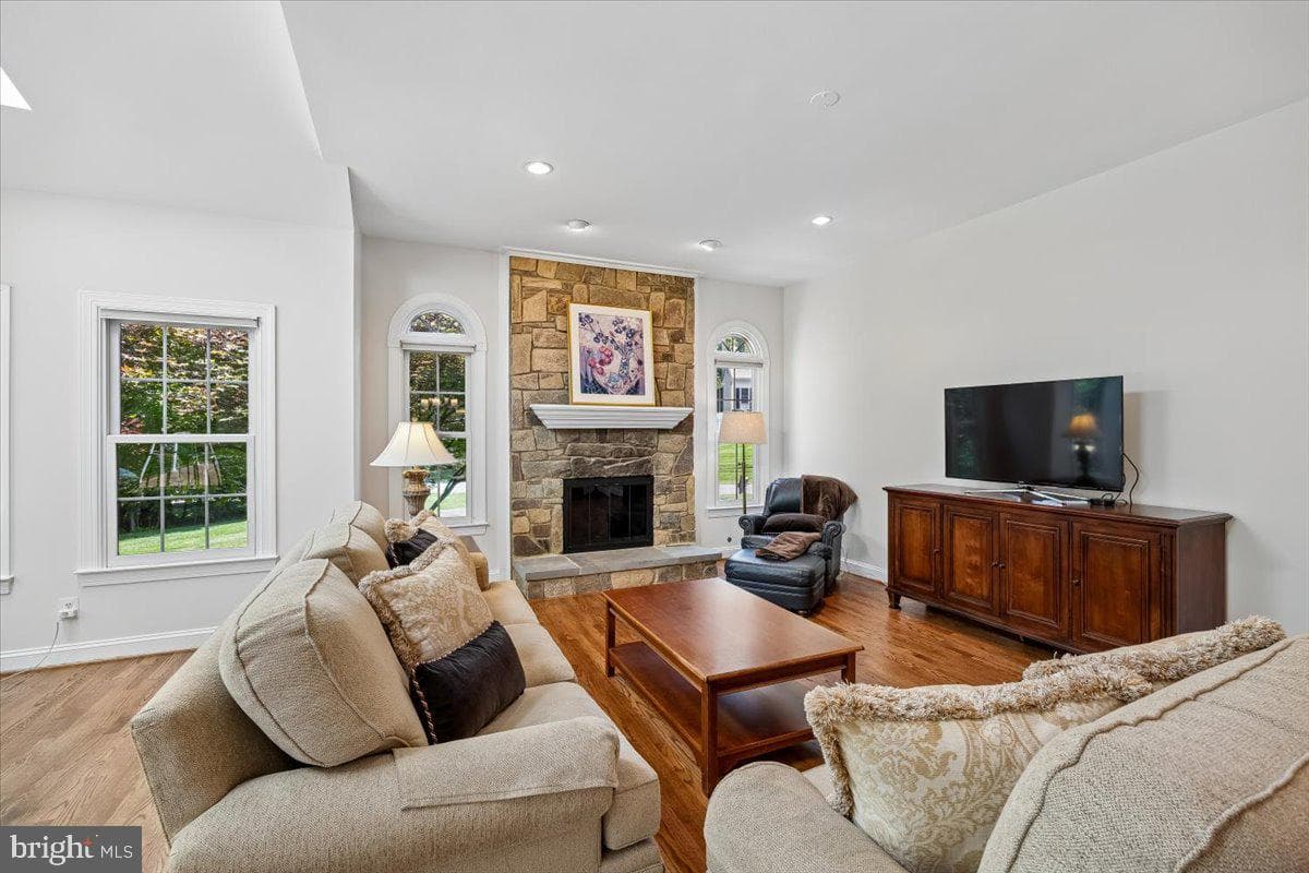 12302 Upper Wynnewood photo 12