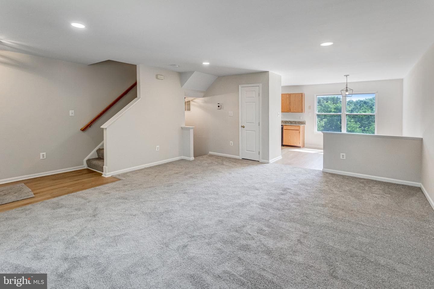6489 Mccoy Road photo 5