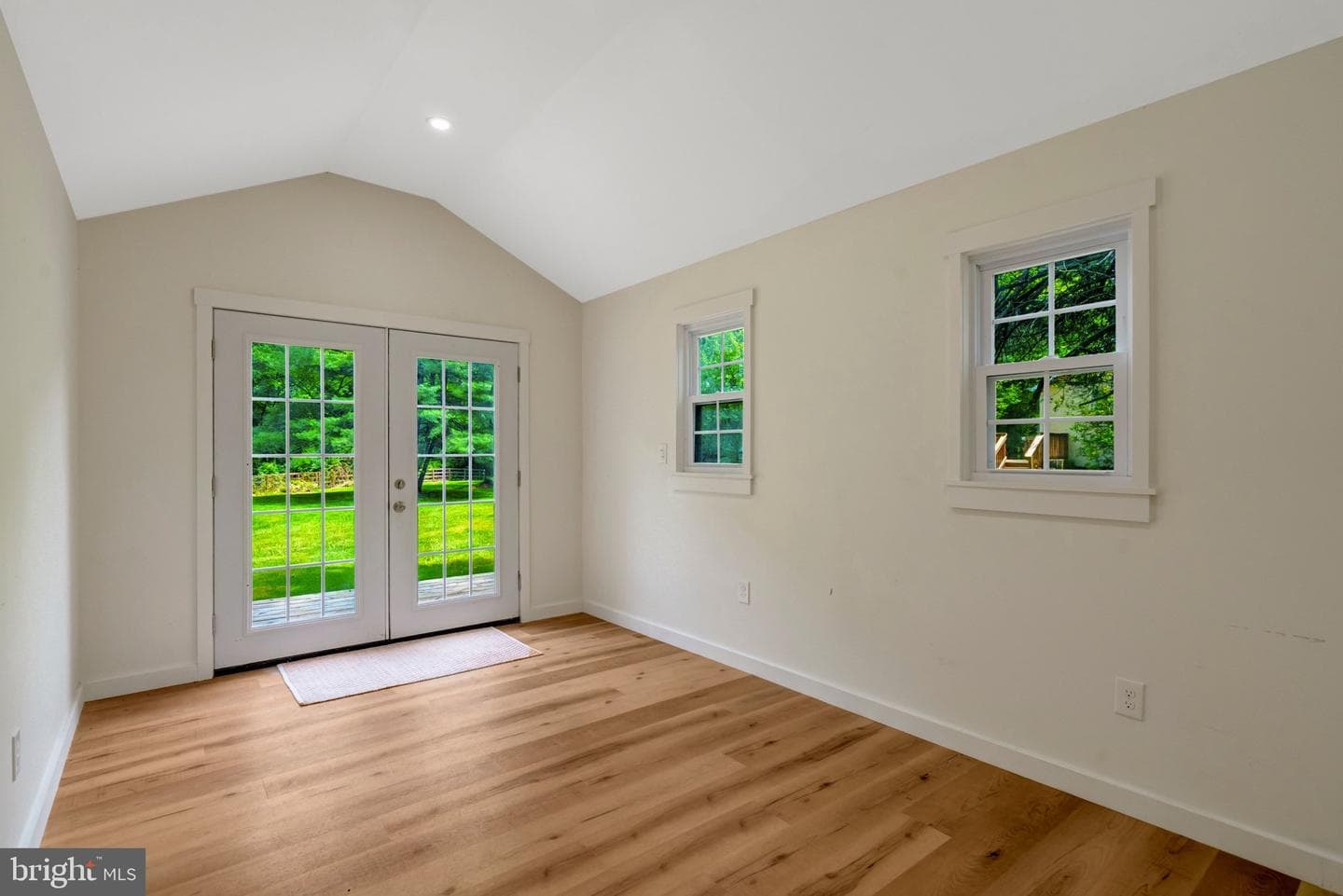 11520 Popes Head Road photo 34
