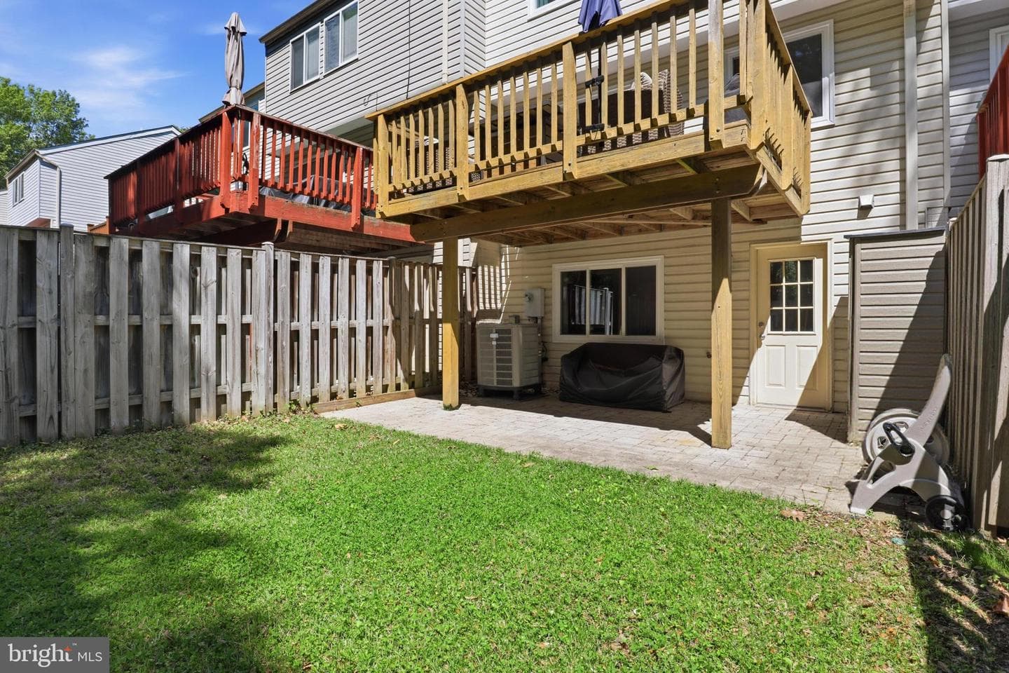 8033 Orange Plank Road photo 17