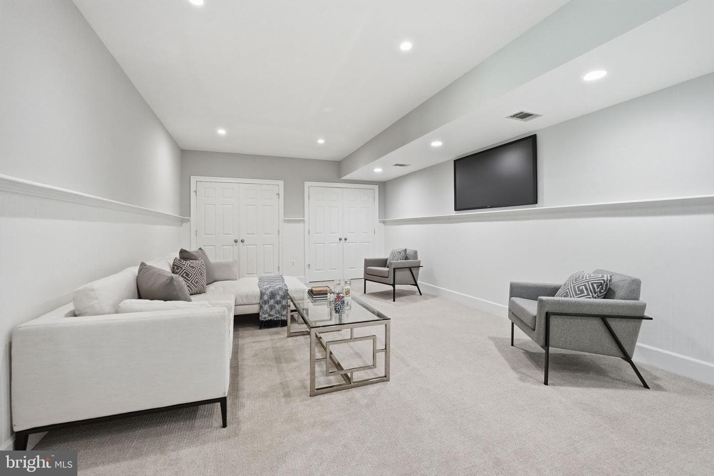 1405 Woodhurst Boulevard photo 62