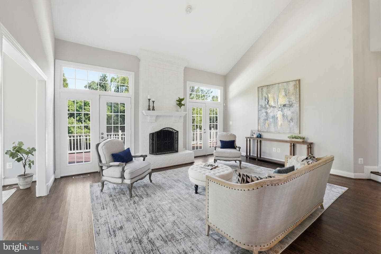 1405 Woodhurst Boulevard photo 8