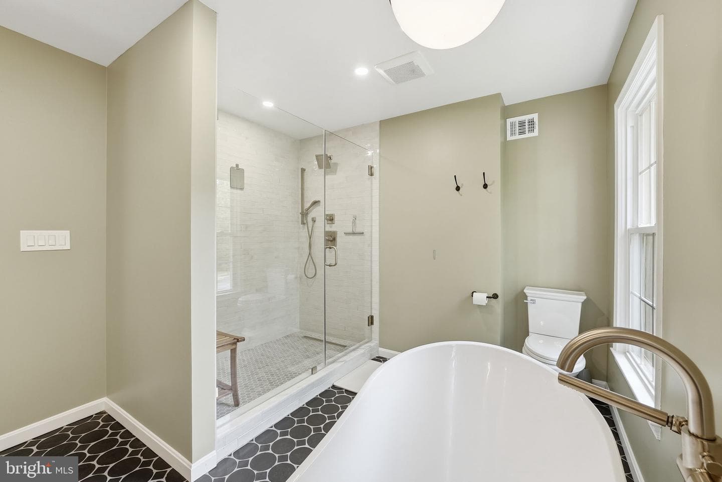 8900 Kenilworth Drive photo 28