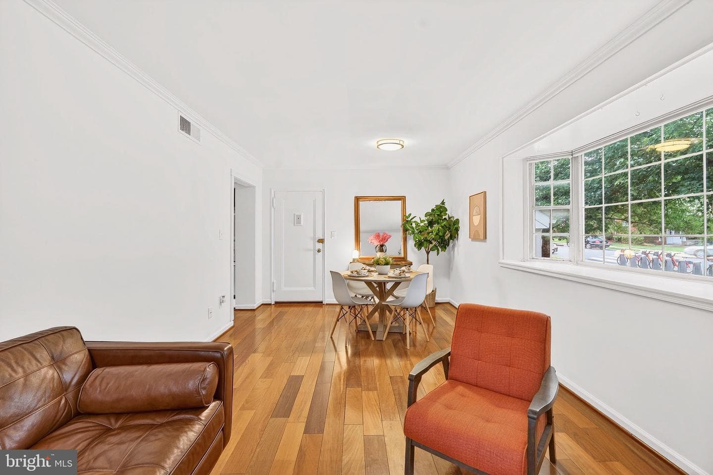2912 Peyton Randolph Dr # 101 photo 4