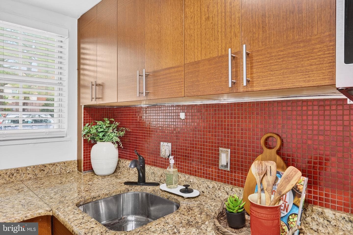 2912 Peyton Randolph Dr # 101 photo 8
