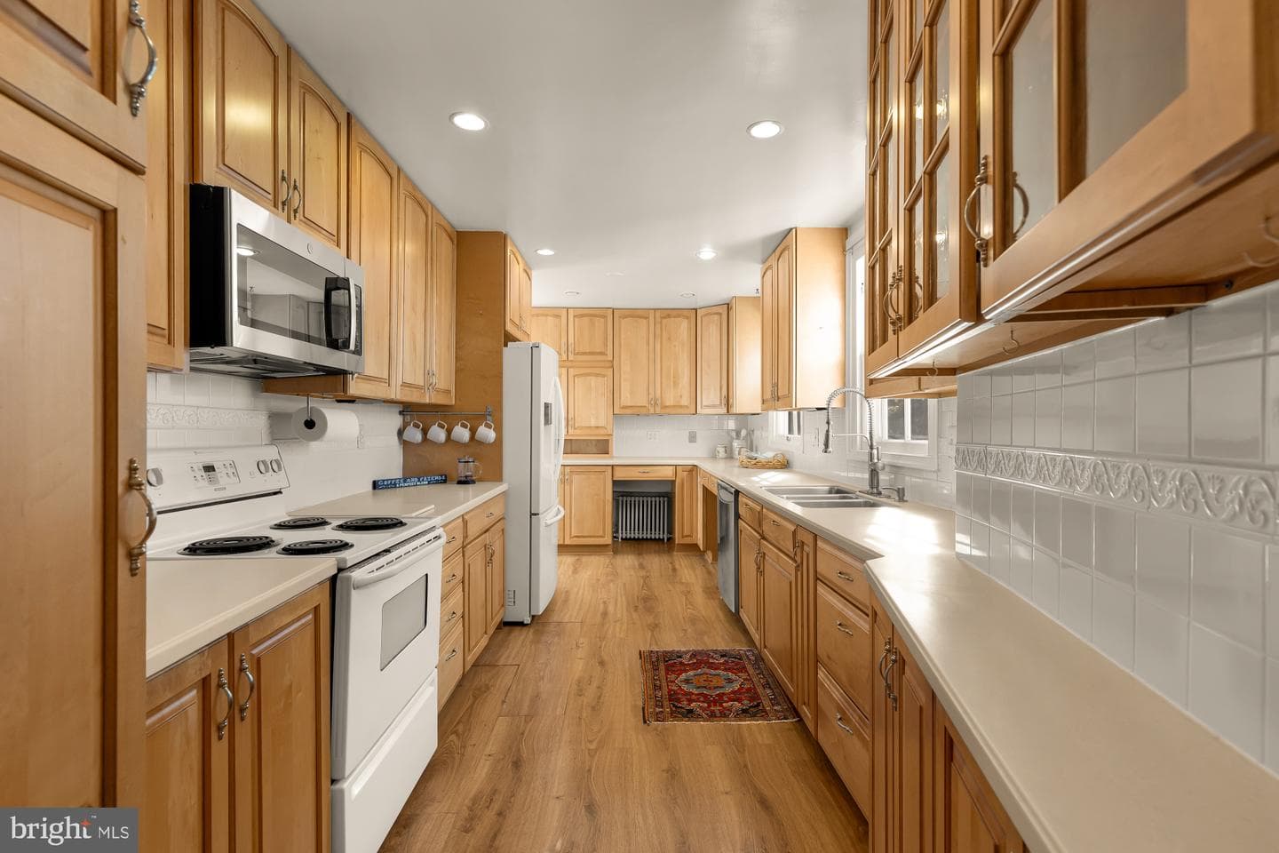 4509 Carlby Lane photo 32