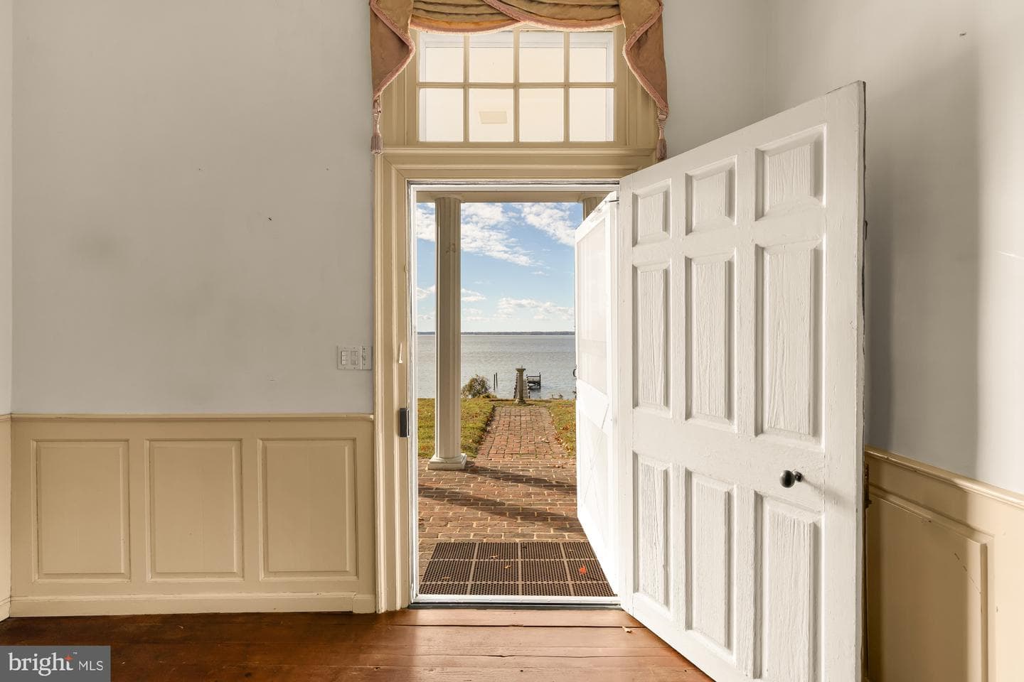 4509 Carlby Lane photo 47