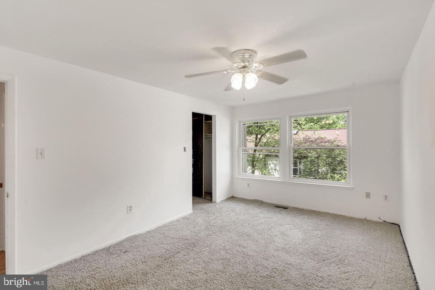 6060 Hollow Knoll Court photo 17
