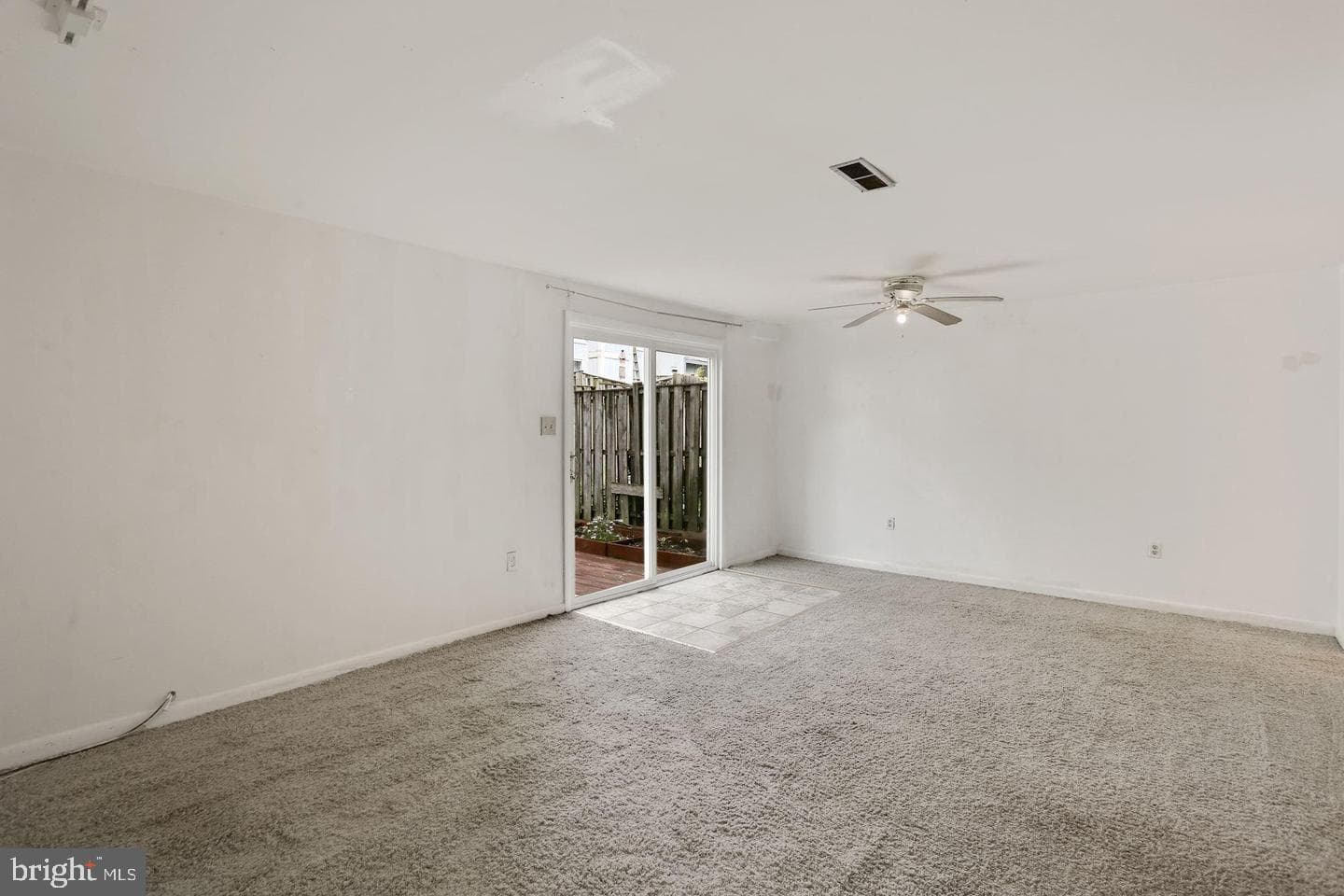 6060 Hollow Knoll Court photo 9