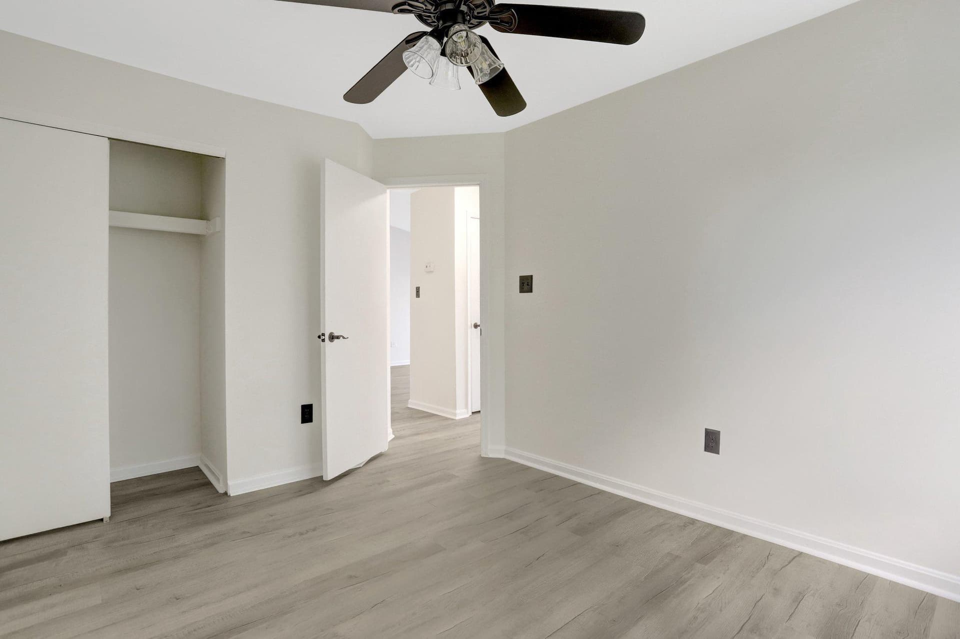 8627 Beekman Pl # 27C photo 14