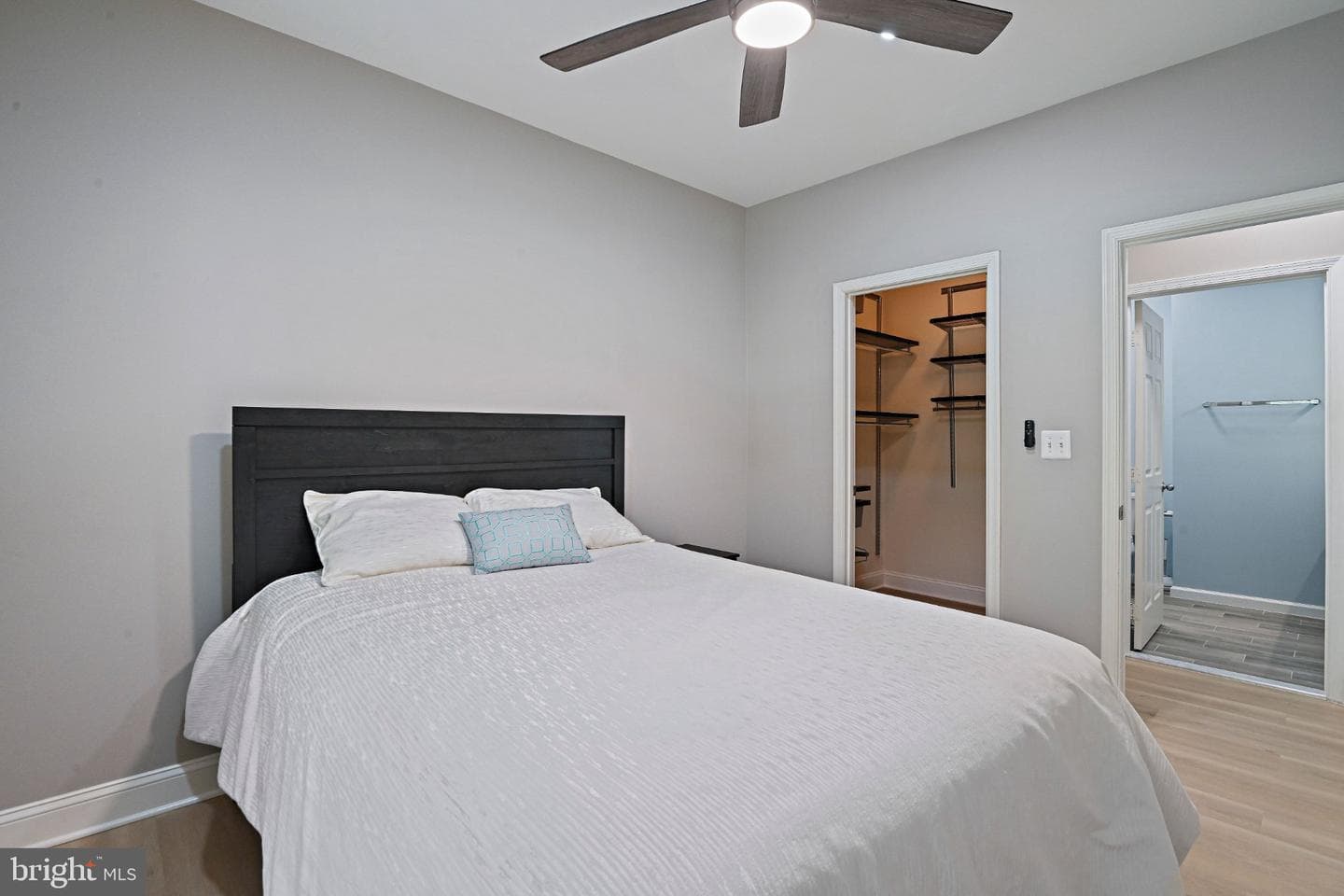 1519 N Point Drive #202 photo 26
