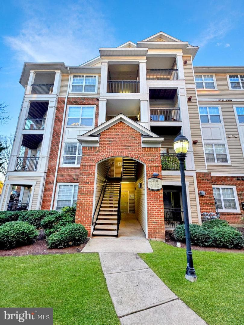 12921 Centre Park Circle #206 photo 2